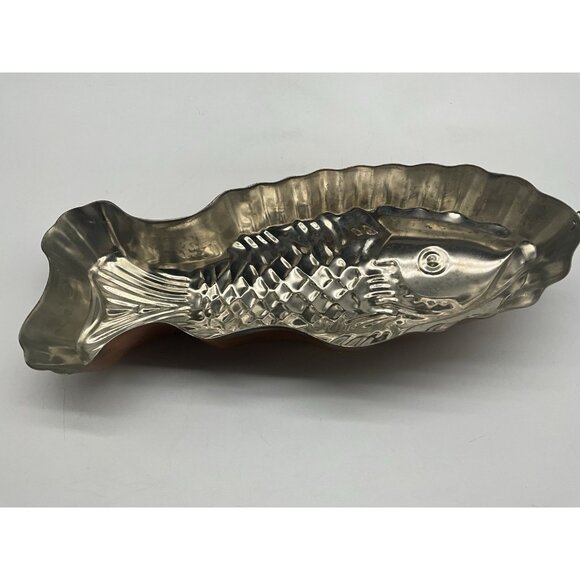 Copper Vintage 1970s Daewoo Copper Fish Kitchen Mold Made in Korea Home Decor - Picture 10 of 12